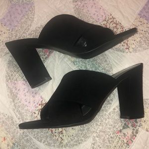 WORTHINGTON black size 7.5 cross-cross heels